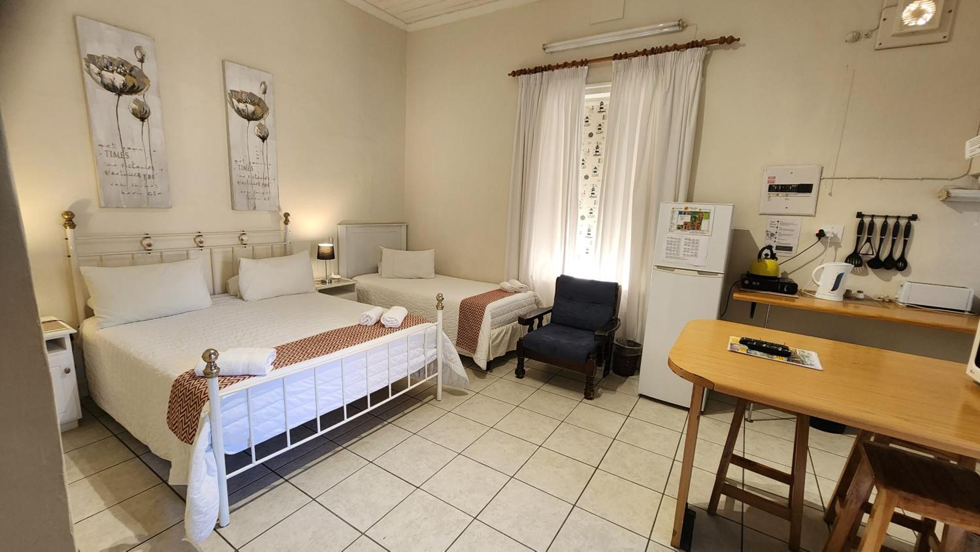 Country Village Graaff-Reinet Exterior foto