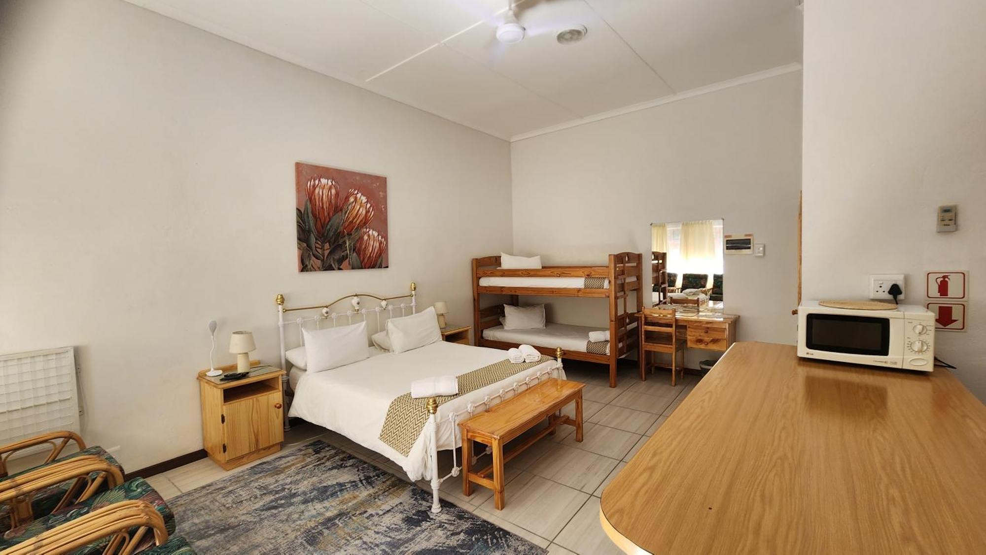 Country Village Graaff-Reinet Exterior foto